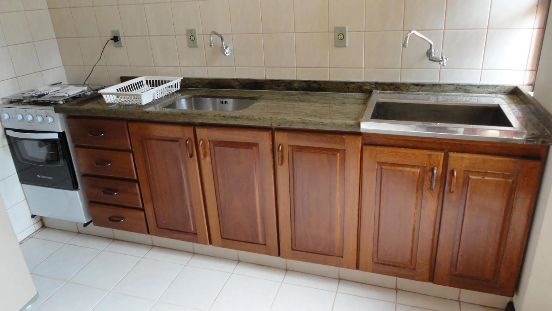 Regina Del Mare Residence Apartamentos completos para até 05 pessoas a 50 metros da praia Florianópolis 0*,