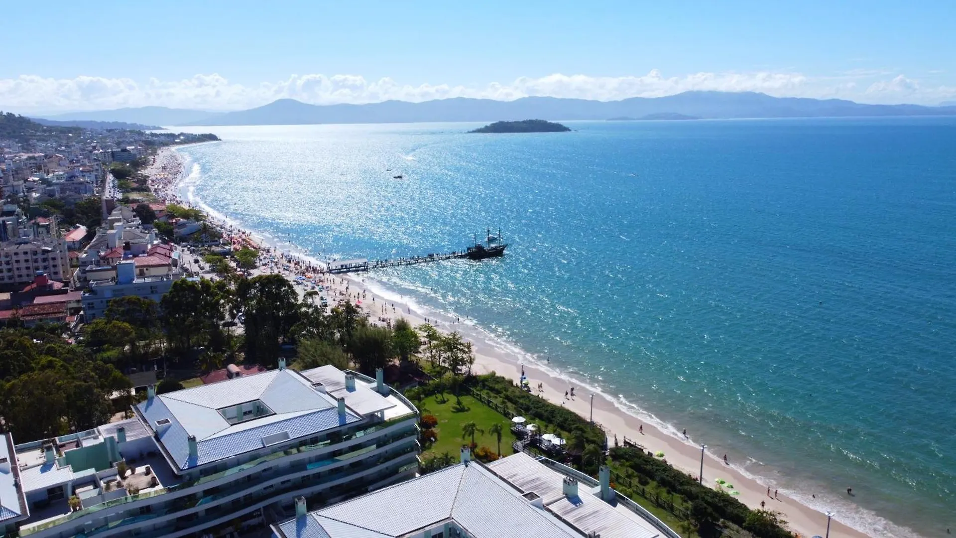 Pensión Regina Del Mare Residence Apartamentos completos para até 05 pessoas a 50 metros da praia Florianópolis
