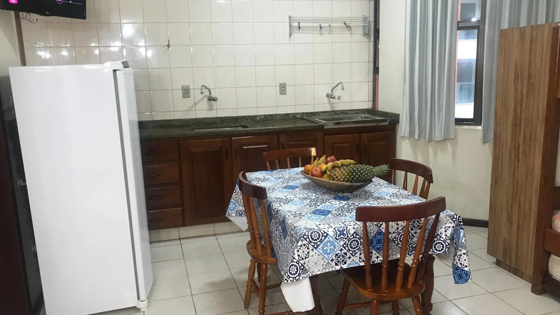 Pensión Regina Del Mare Residence Apartamentos completos para até 05 pessoas a 50 metros da praia Florianópolis