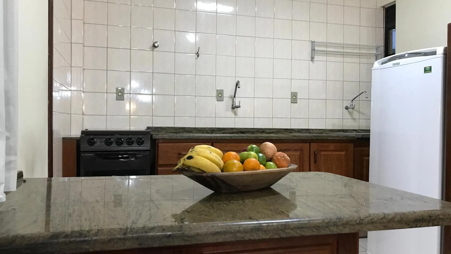 Regina Del Mare Residence Apartamentos completos para até 05 pessoas a 50 metros da praia Florianópolis Brasil