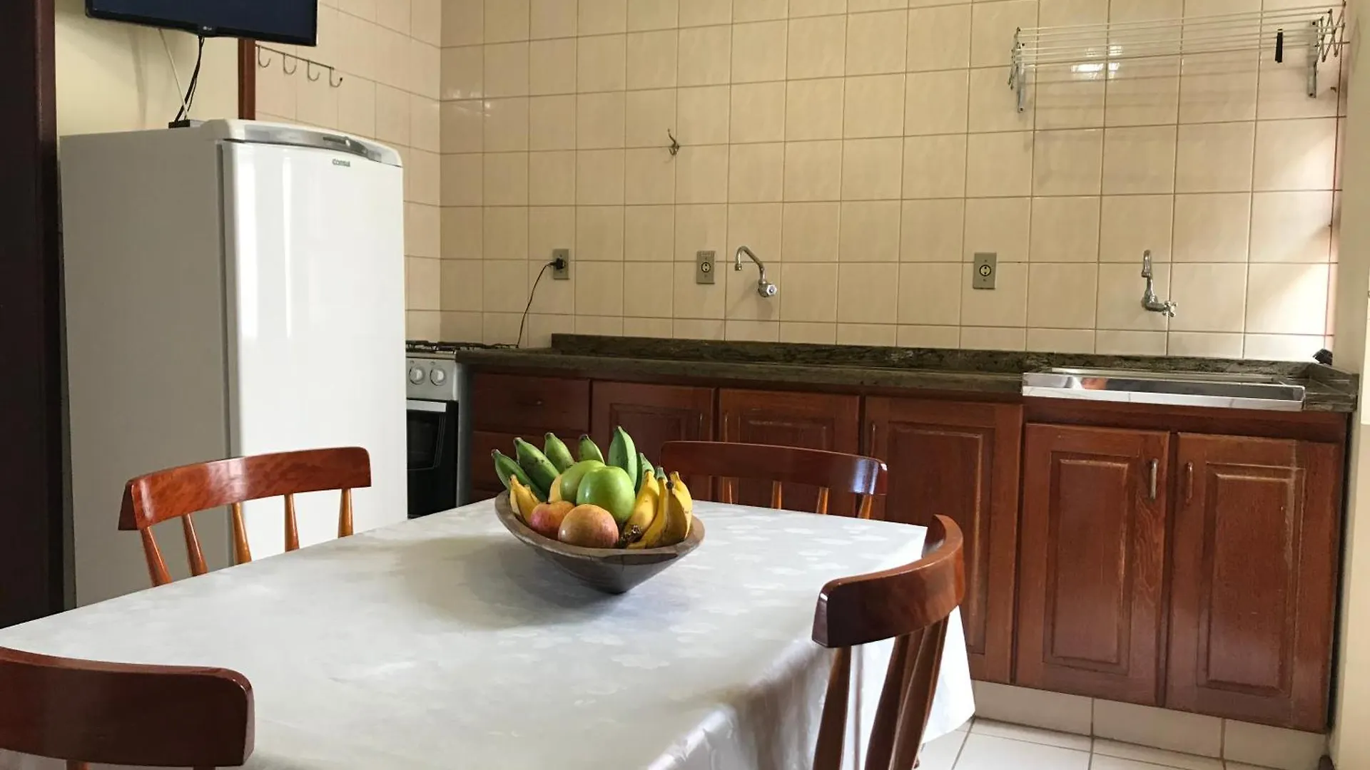 Pensión Regina Del Mare Residence Apartamentos completos para até 05 pessoas a 50 metros da praia Florianópolis